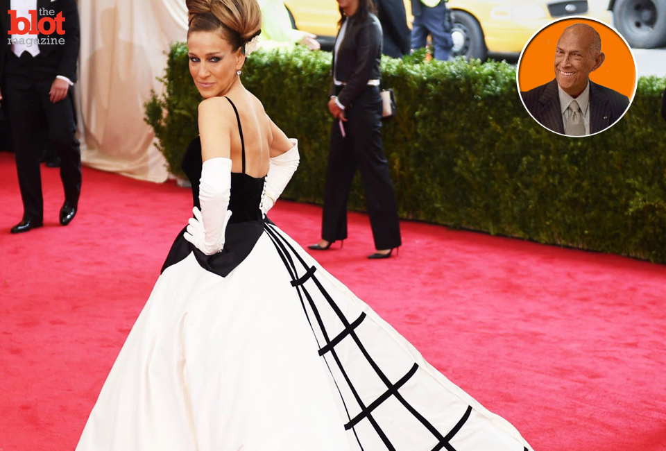 Sarah Jessica Parker in a 'signature' Oscar de la Renta gown at the Met Gala in May. The designer, inset, died Monday at 82. (nymag.com photo) 