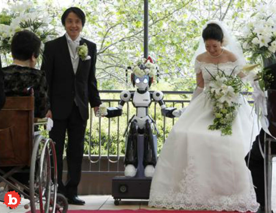 The New High Tech Weddings Are All the Rage