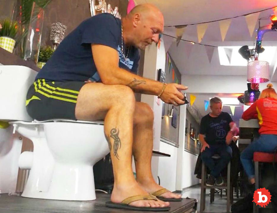 Belgian Man Sits on Toilet 5 Days, Aiming at Record